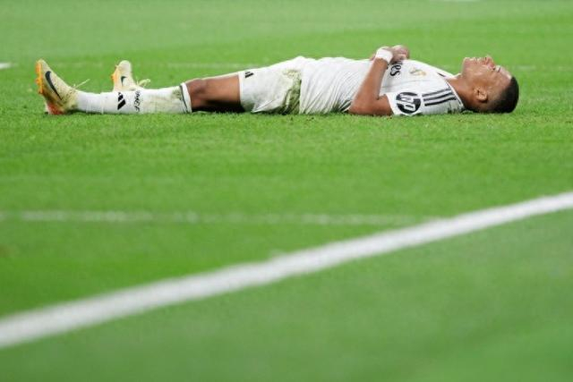 欧冠半场：布兰特、阿利萨米破门，多特1-1博德闪耀