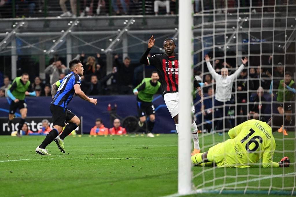 本赛季已3次澳超当选全场最佳，37岁马塔：我仍然在享受足球（37岁马塔本季澳超三度当选全场最佳：我依旧乐在其中）