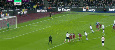 迪尼：谢什科在场上犹豫不决，他从来都和队友不在一个频道上