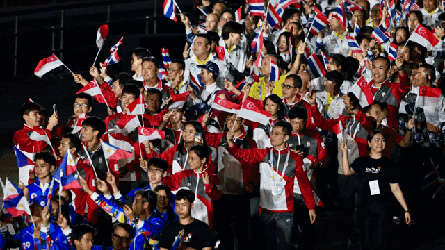 比朔夫：对选择拜仁仍然充满信心，相信自己会在这里站稳脚跟