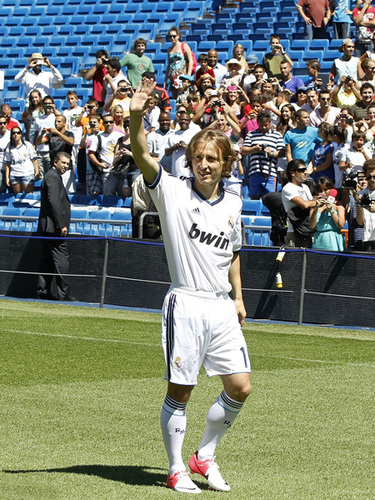 萨利巴：海因策帮了我们很多，他与我们的交流非常多