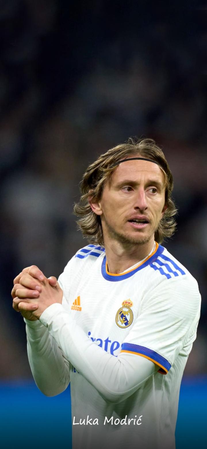 曼联、皇马均已报价莫扎基蒂斯，奥林匹亚科斯：得加钱