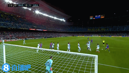 英联杯阿森纳9-8点杀水晶宫晋级四强，拉克鲁瓦乌龙+失点（英格兰联赛杯：阿森纳点球大战9-8淘汰水晶宫进四强，拉克鲁瓦乌龙又失点）