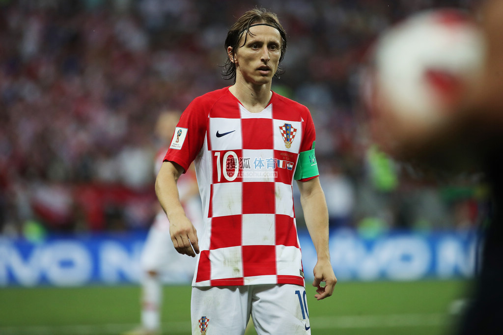 队友察觉萨拉赫情绪变化，对其公开泄愤采访不感震惊